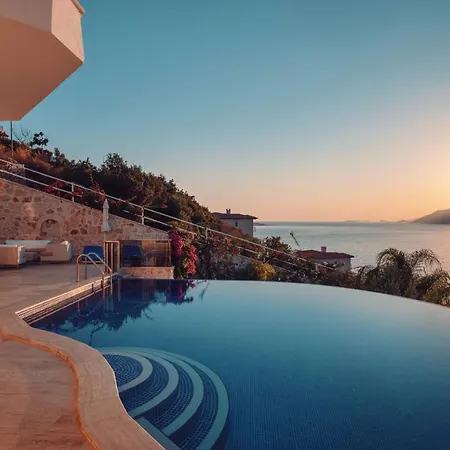 Couk Kaş