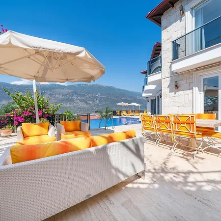 Couk Kaş
